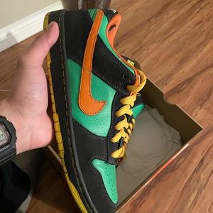 Nike Sb Dunk Low green  spark hoop orange